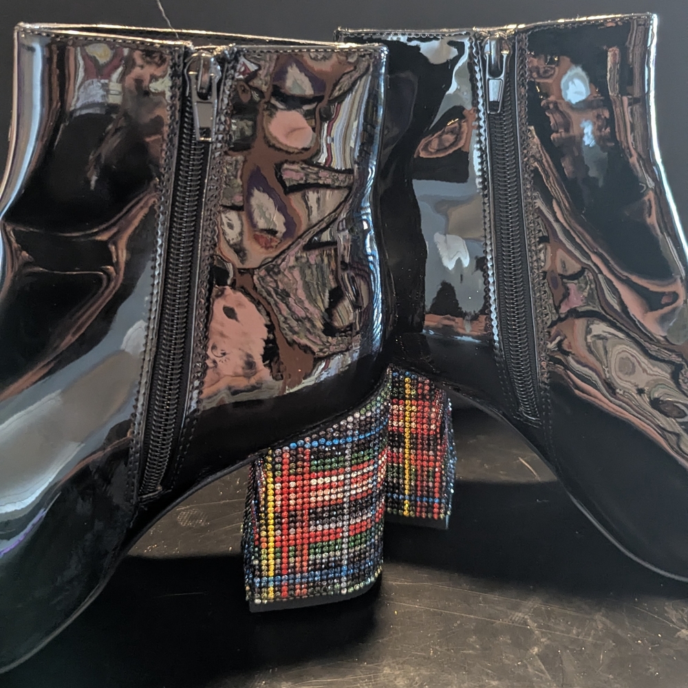 Betsey Johnson Black Patent Ankle Boots with Colorful Beaded Heel - Picture 4 of 7